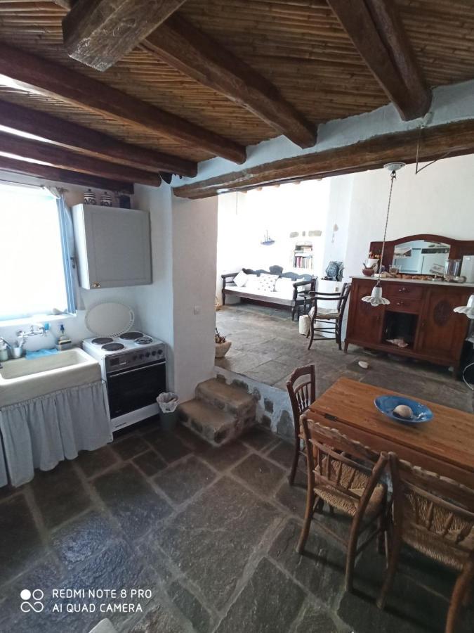 Traditional Stone House With Breathtaking View Serifos Town エクステリア 写真