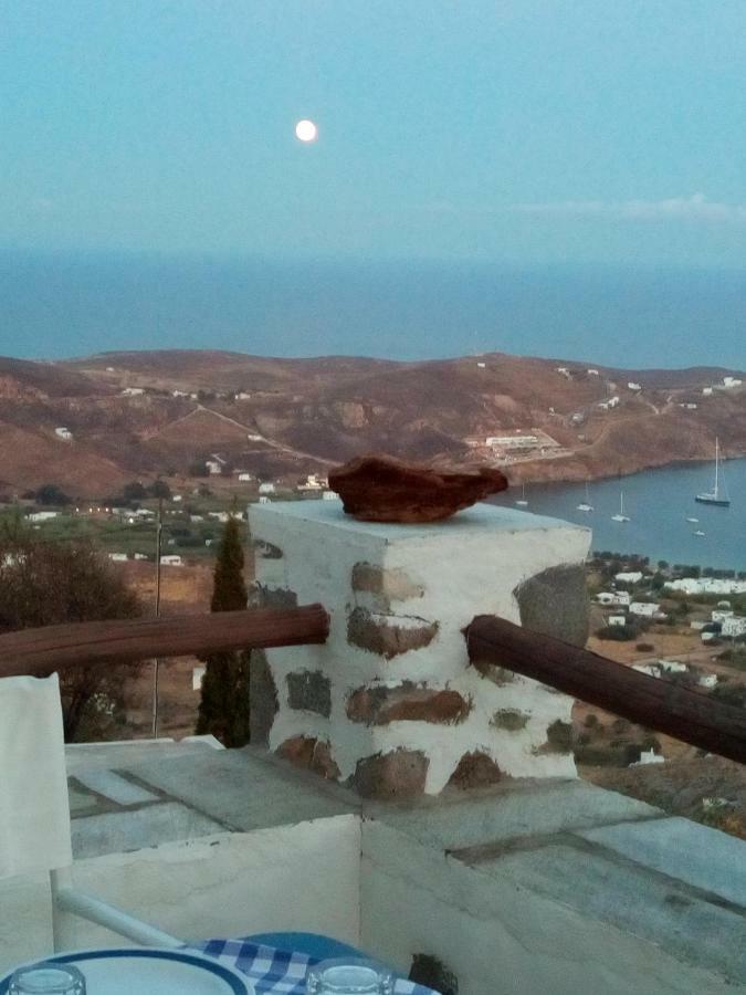 Traditional Stone House With Breathtaking View Serifos Town エクステリア 写真